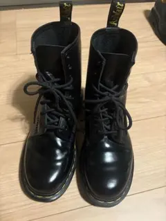 2025年最新】dr martens 11822の人気アイテム - メルカリ