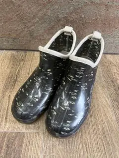 Item thumbnail for item 1b916113-76b3-4cff-8048-8413f0cf63c0