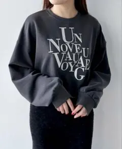 ココディール Un Nouveau Voyage刺繍 ビッグ スウェット