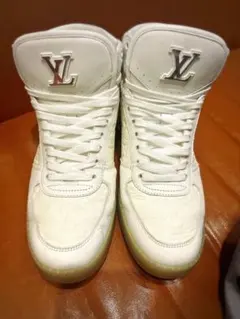 LOUIS VUITTON ハイカット スニーカー ホワイト