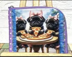 ハンドメイド　黒パグ柄のマルチポーチ