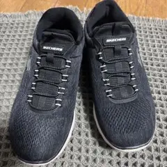 スケッチャーズ　メモリーフォーム　ワイドフィット　グレー系