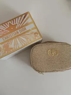 【新品未使用】Christian Dior ゴールド ポーチのサムネイル