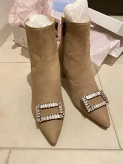 ビジュー ブーツ