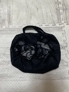 【最終値下げ】《新品》Portechinoポテチーノフリルデザインブラックポーチ