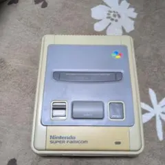 スーパーファミコン　本体動作未確認　　コード2本　コントローラー