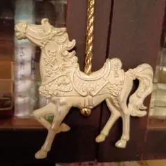 クリスマス・オーナメント　素敵な白馬　1