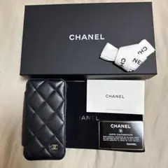 CHANEL iPhone12Pro ケースのサムネイル