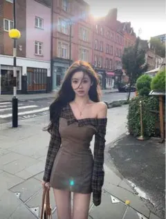 オフショルダー チェック柄 ミニワンピース SHEIN