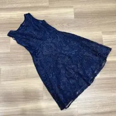 ネイビー　刺繍　レースアップ