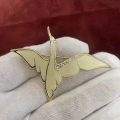 【23】エナメルブローチ　オフホワイト　鳥