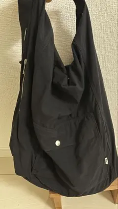 MHL. 黒 リュック・バックパックのサムネイル