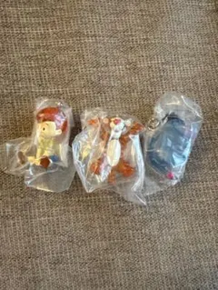 Winnie the Pooh めじるしアクセサリー　ティガー・イーヨー