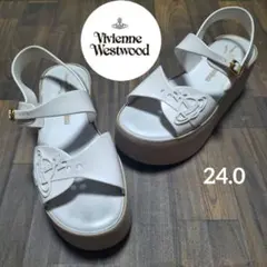 Vivienne Westwood + melissa 厚底 サンダル　ホワイトのサムネイル