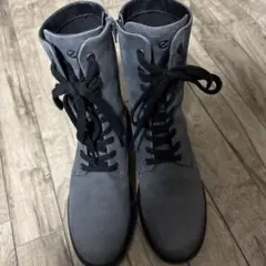 ECCO グレー レザー ミリタリーブーツのサムネイル