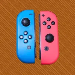 Nintendo Switch ジョイコン ブルー/レッド？ピンク？