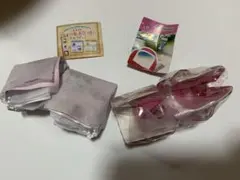 ウォールポケットチャーム　プールバッグ風ミニポーチ　マロンクリーム