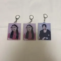 HINATA アクリルキーホルダー