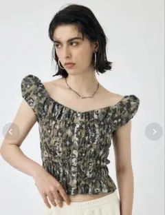 完売品 MOUSSY SATIN GATHER キャミ レオパード - メルカリ
