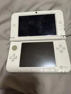 ニンテンドー3DS LL ミント×ホワイト本体 美品　充電器付き値下げ中