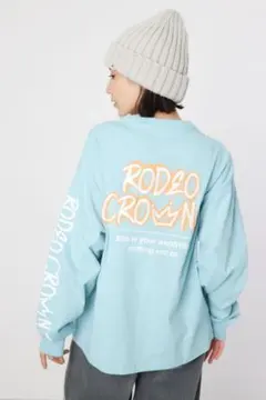 完売品✩ロデオクラウンズ✩BACK刺繍ロングTシャツ