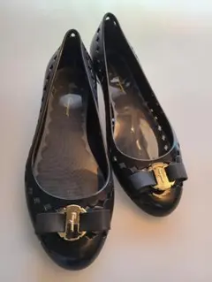 美品 フェラガモ 6 ルフィナ フラットシューズ ヴァラ キルティング 