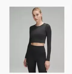 美品！lululemon長袖シャツ　カップあり