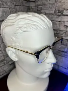 Item thumbnail for item 05d209e1-bf01-49b1-95cf-f0ea4a0689f9