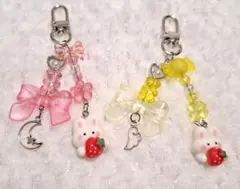 韓国ビーズキーホルダー コレクトブック y2k