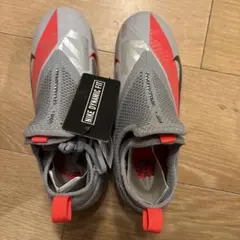 ナイキ　サッカーシューズ CD4058-906 グレー/レッド　キッズ用21cm