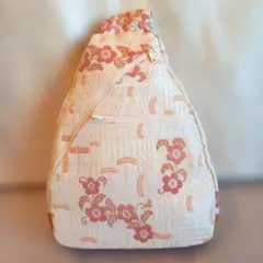 帯リメイクバッグ　しずく型ボディバック　ワンショルダー　ハンドメイド