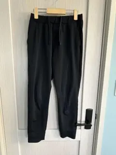 UNIQLO キッズ ブラック ロングパンツ