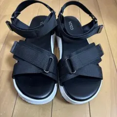 COLZA 厚底サンダル ブラック　Ｓサイズのサムネイル