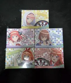 五等分の花嫁】中野四葉 ダーツセット ダーツライブカード、缶バッジ