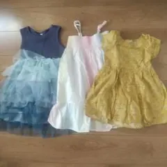 女の子110cm ワンピース3点まとめ売り⭐️
