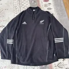 adidas ジップアップトレーナー 黒