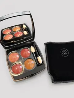 CHANELシャネル レ キャトル オンブル 362のサムネイル