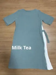 【Milk tea】サイドプリーツ切り替えワンピースのサムネイル