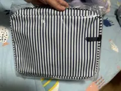 Item thumbnail for item d1222e8c-ffdc-4aa7-af1b-340739c6da97