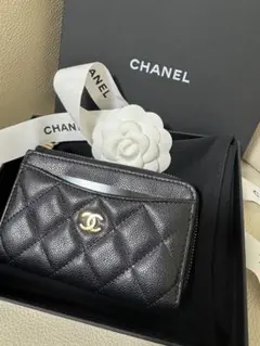 シャネル　クラシックジップ　カードケース　キャビアスキン　ブラック