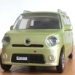 【トランク開閉ギミック付き】ダイハツ ミラココア ミニカー グリーンのサムネイル