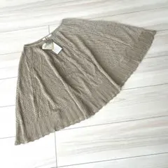 Item thumbnail for item e88f82eb-bb44-40fc-aded-e2e340e4d554