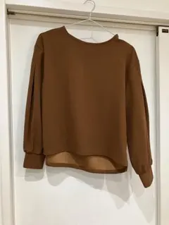 【値下げしました】VIS ブラウン バルーンスリーブ トップス Fサイズのサムネイル