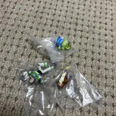 トイ・ストーリー2　ゆらゆらつながるマスコット　ガチャガチャ　3点セット