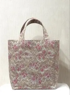 Item thumbnail for item 90b71cba-16e3-465e-8361-c27ab79c12ba