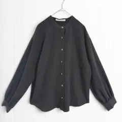 t3542 バンドカラー長袖シャツブラウス バックプリーツ リボン 黒 Ｆ 無地