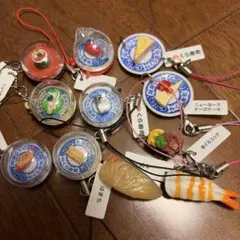くら寿司　鮮度くん寿司ストラップ　サンリオコラボ　ハローキティ含む11個セット