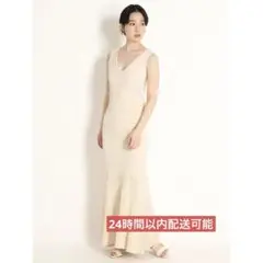 ベージュ Vネック ノースリーブ ニットワンピース