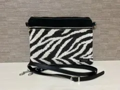 サコッシュ バッグ