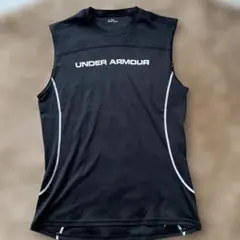 UNDER ARMOUR ノースリーブシャツ ブラック